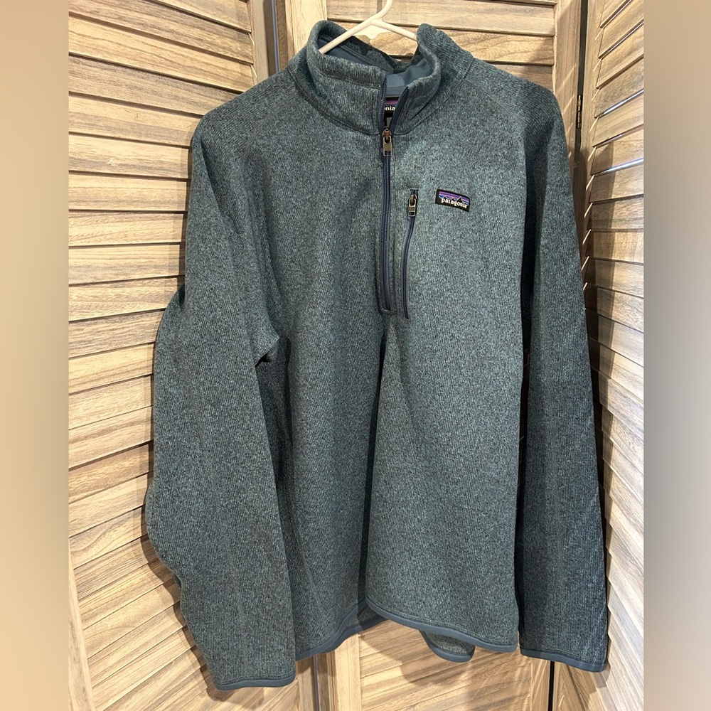 Patagonia Men's Blue Quarter Zip
